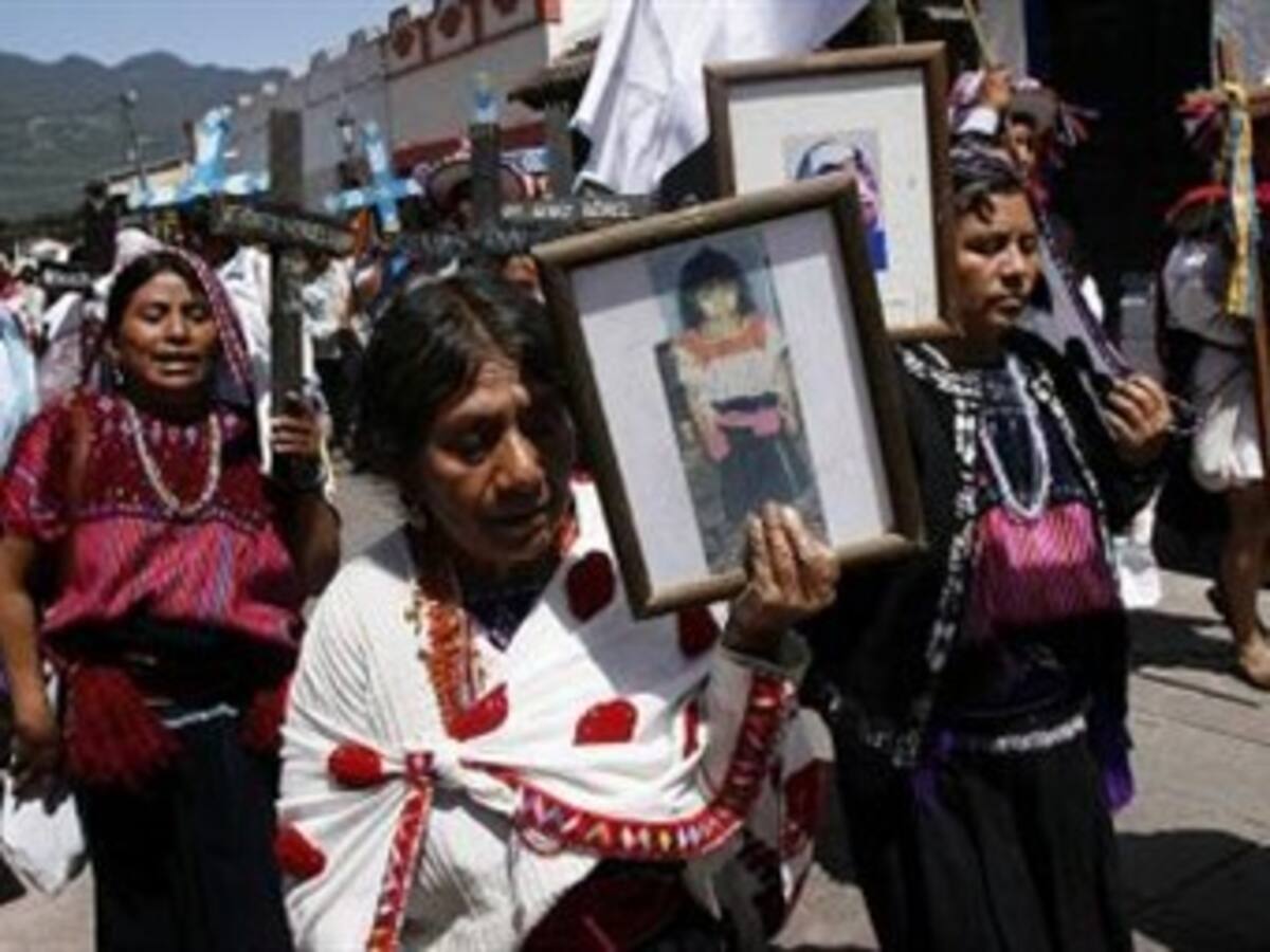 Liberan a veinte implicados en matanza de Acteal tras anulación de la condena
