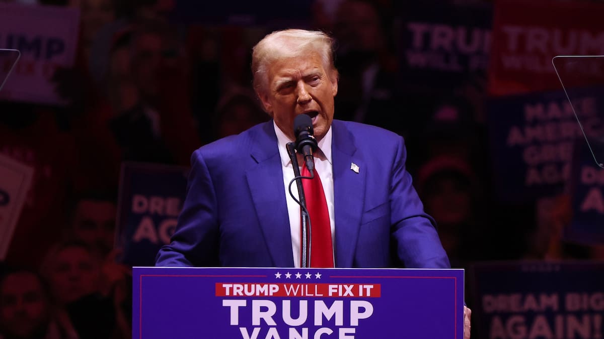 Campaña Trump se distancia de “broma” sobre Puerto Rico calificada de “basura flotante”