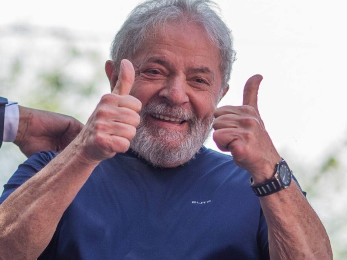 Lula desistió de su candidatura y deja a Haddad como sustituto