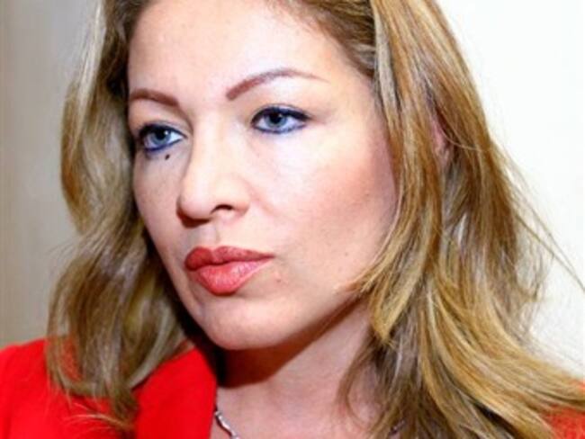 A entrevista senadora Alexandra Moreno Piraquive en la Fiscalía