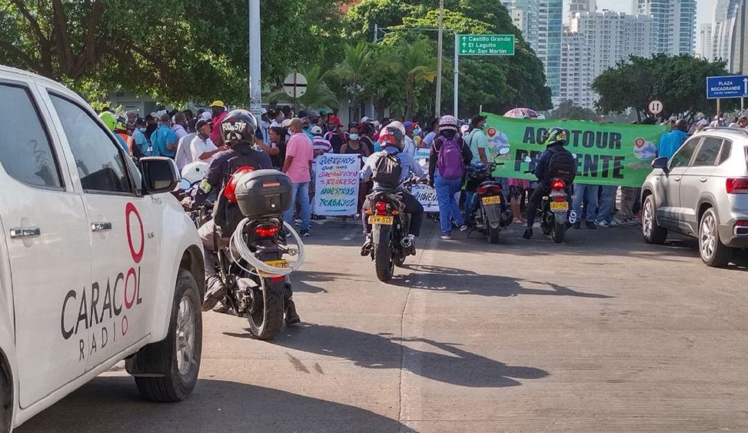 Exigieron garantías para el regreso a sus labores en las playas de Bocagrande ante el inicio de las obras de Protección Costera.