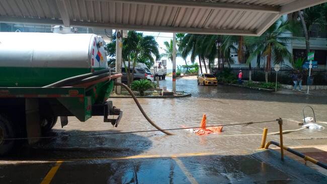Presentaron la solución al problema de inundaciones en El Laguito