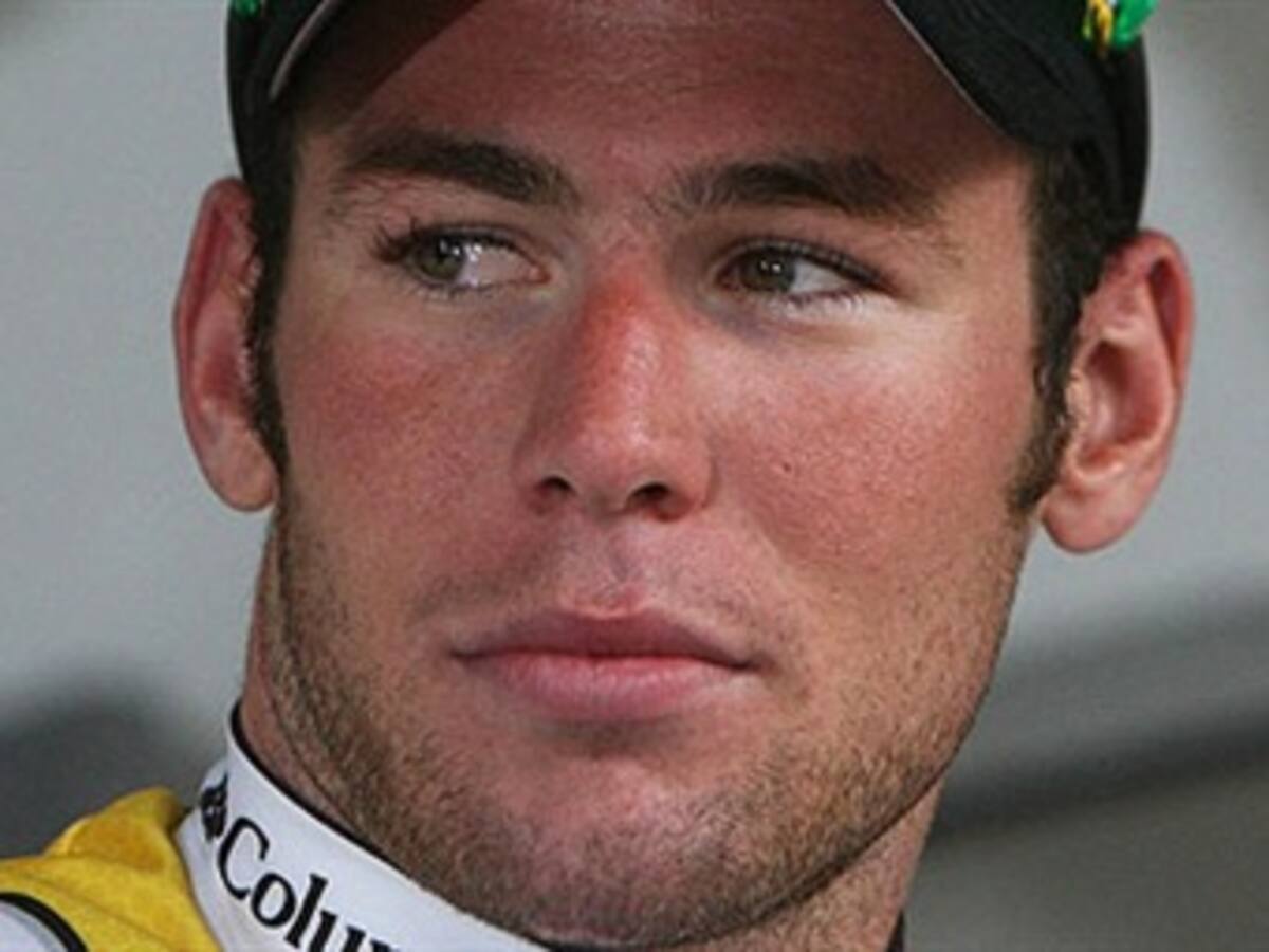 El británico Mark Cavendish gana la undécima etapa del Tour, Schleck sigue líder