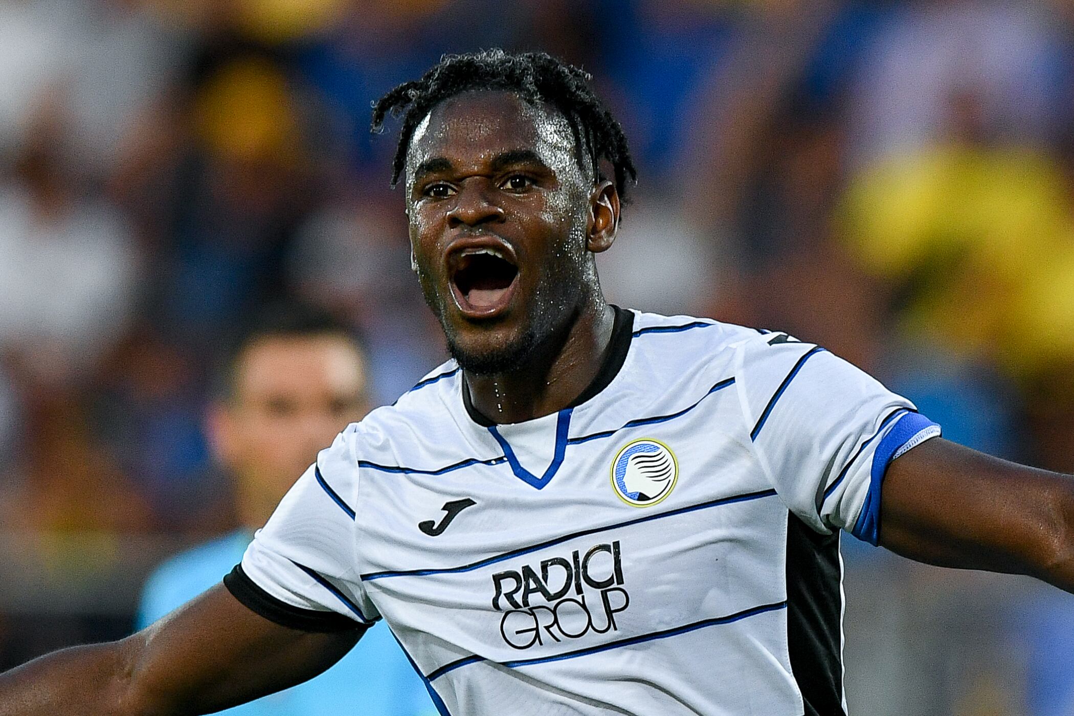 Duván Zapata celebra su gol ante el Frosinone. (Photo by Giuseppe Maffia/NurPhoto via Getty Images)