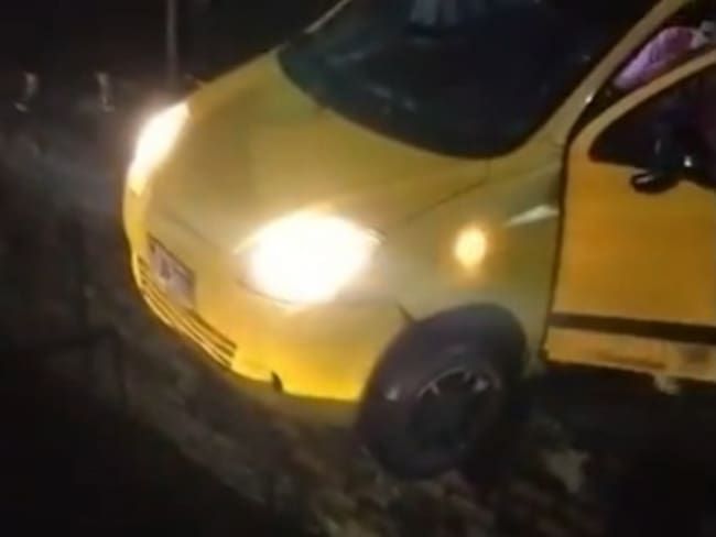 Canal de aguas lluvias en el barrio Los Próceres. / Foto: Tomada de video comunidad.