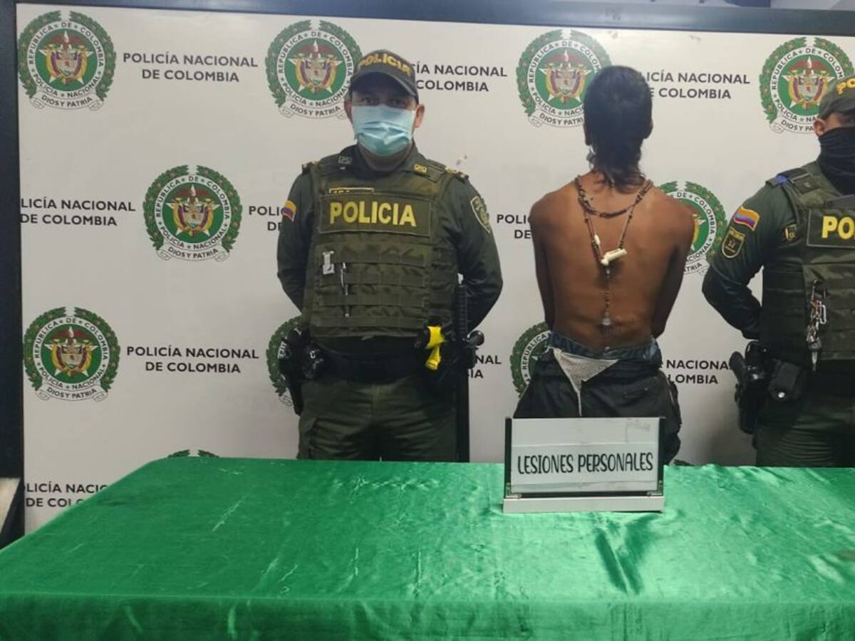 Capturan a un joven que le propinó una golpiza a un adulto mayor