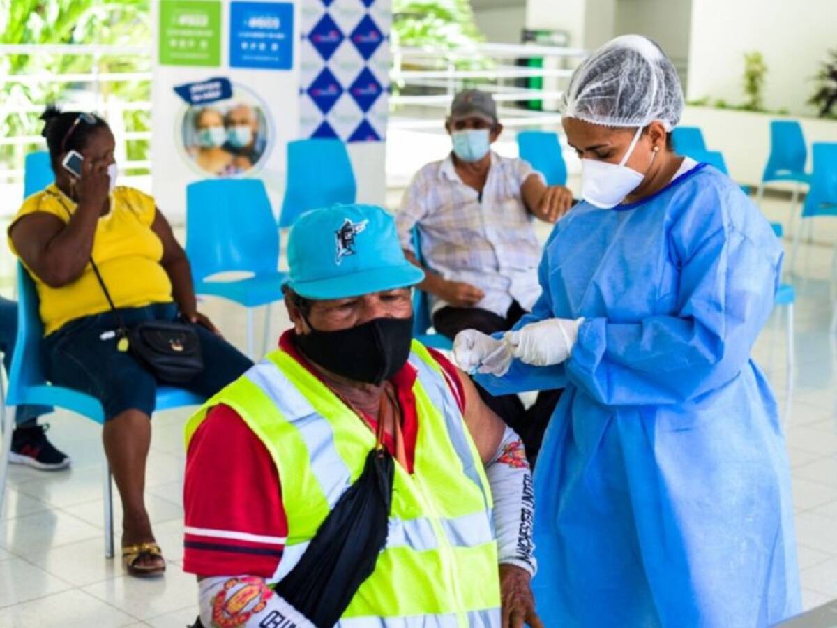 Mutualser se unió a jornada de aplicación de segundas dosis de Sinovac