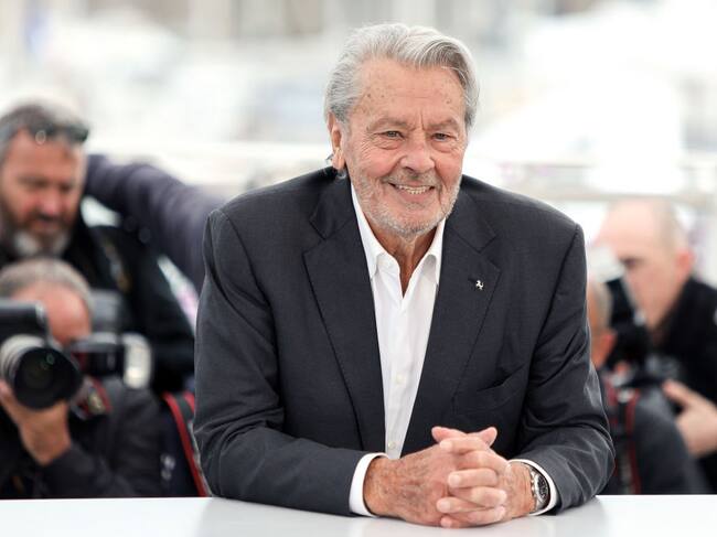 Alain Delon solicitó que le practiquen la eutanasia