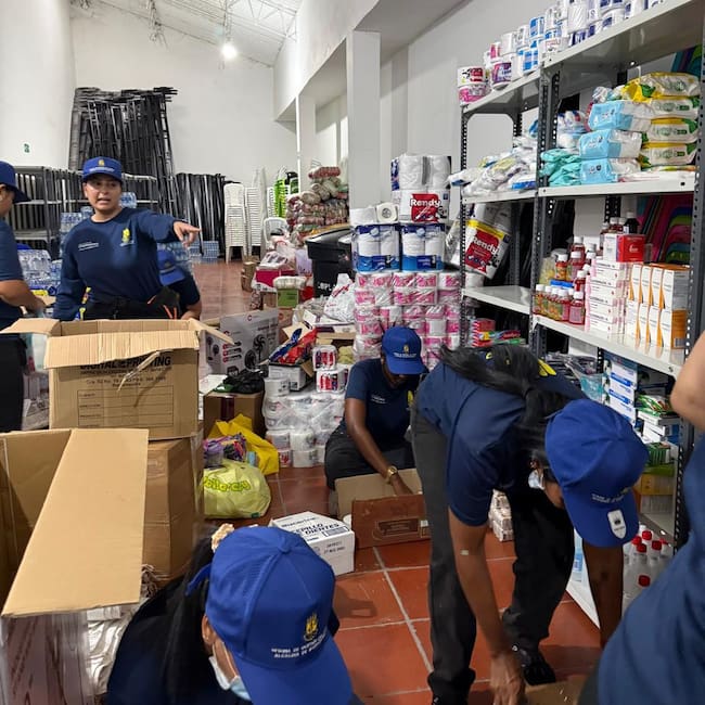 Barranquilla envía las primeras 35 toneladas de ayudas humanitarias a Venezuela