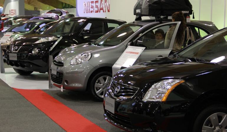 En el 2015 la venta de vehículos presentó una reducción del orden del 12% al llegar a un total de 283.267 unidades.