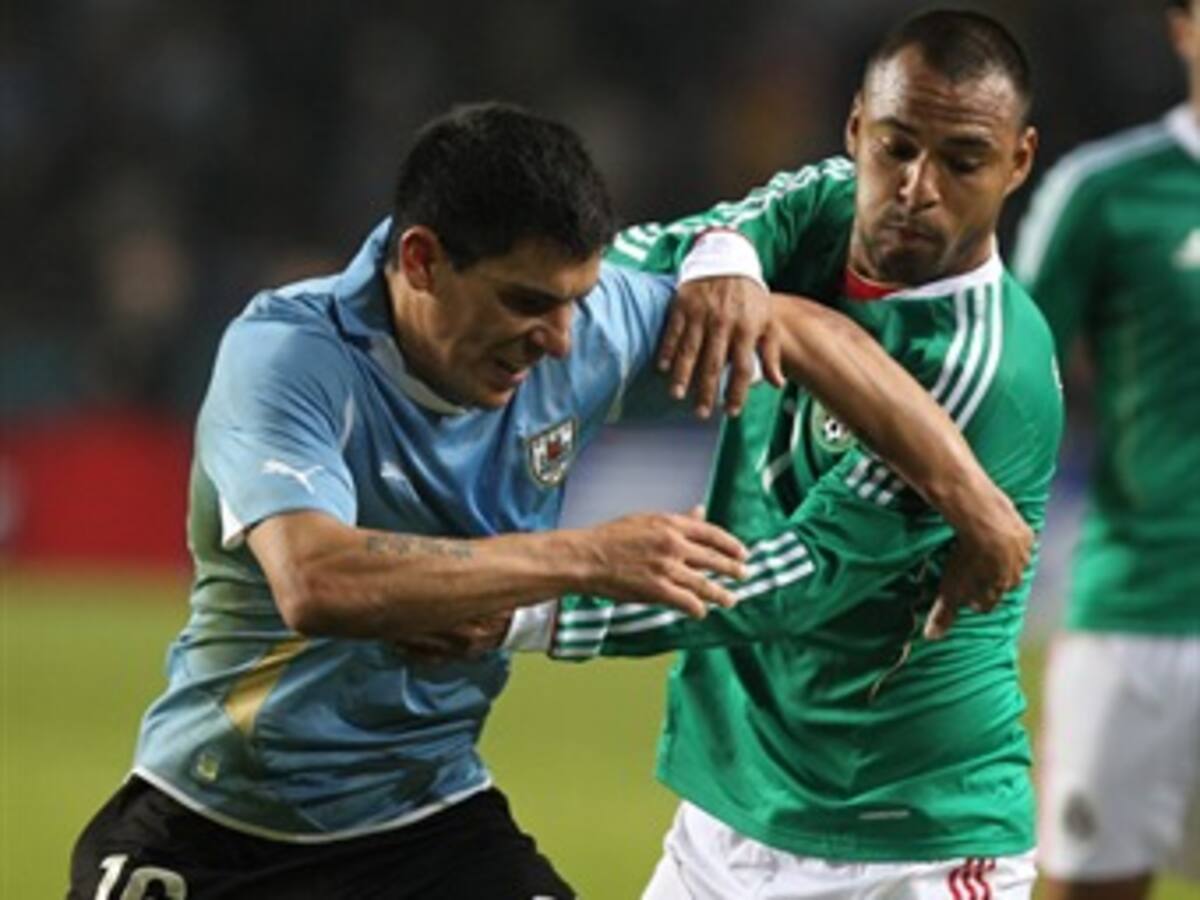 Pereira sella la merecida clasificación de Uruguay