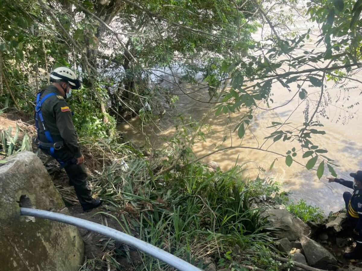 Sin éxito avanza la búsqueda de 4 personas que cayeron al río Cauca