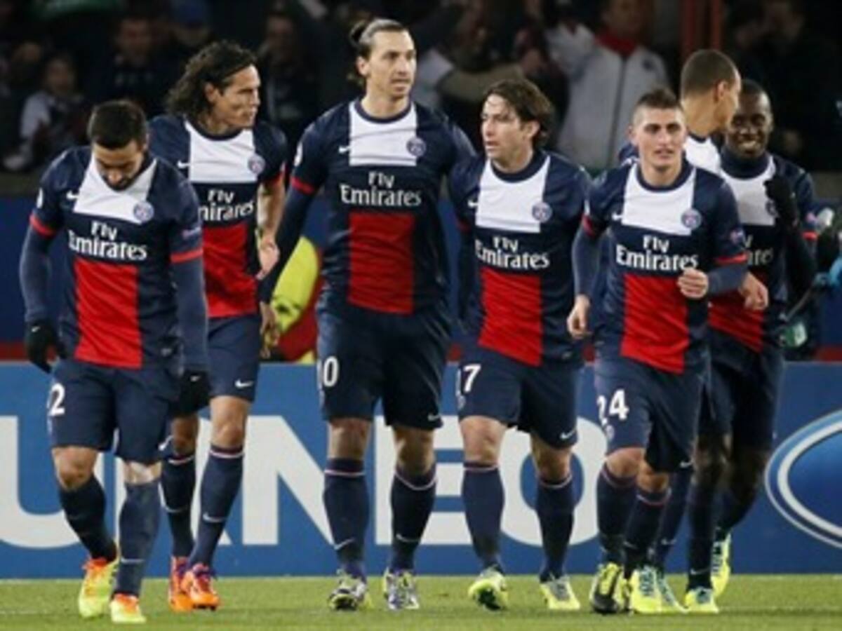 En el último minuto Cavani le dio el triunfo a PSG sobre Olympiacos