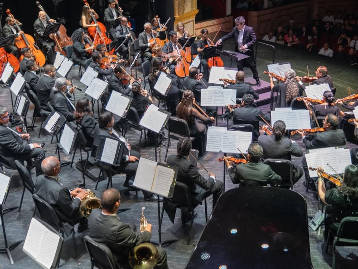 Sinfónica de Panamá celebró 85 años con la dirección del maestro Germán Céspedes