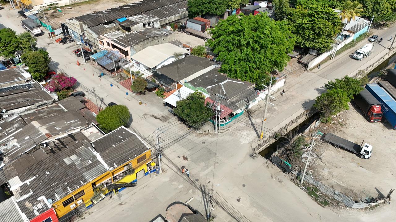 Intervención histórica de la vía de Manzanillo, en El Bosque