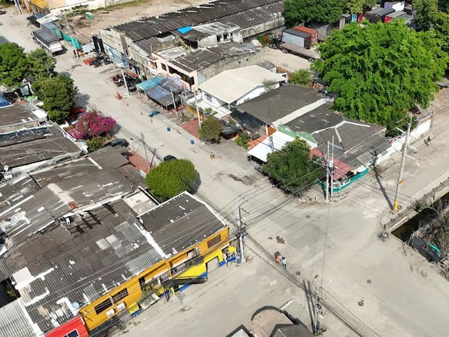 Intervención histórica de la vía de Manzanillo, en El Bosque