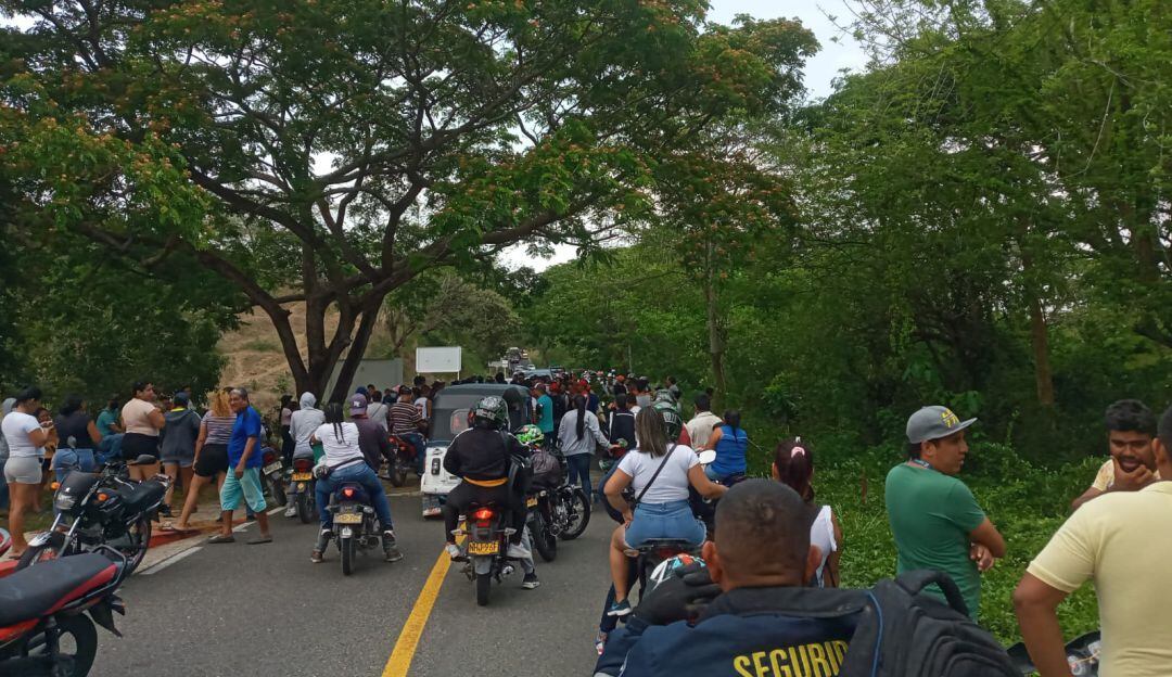 Bloqueo de vía en Usiacurí