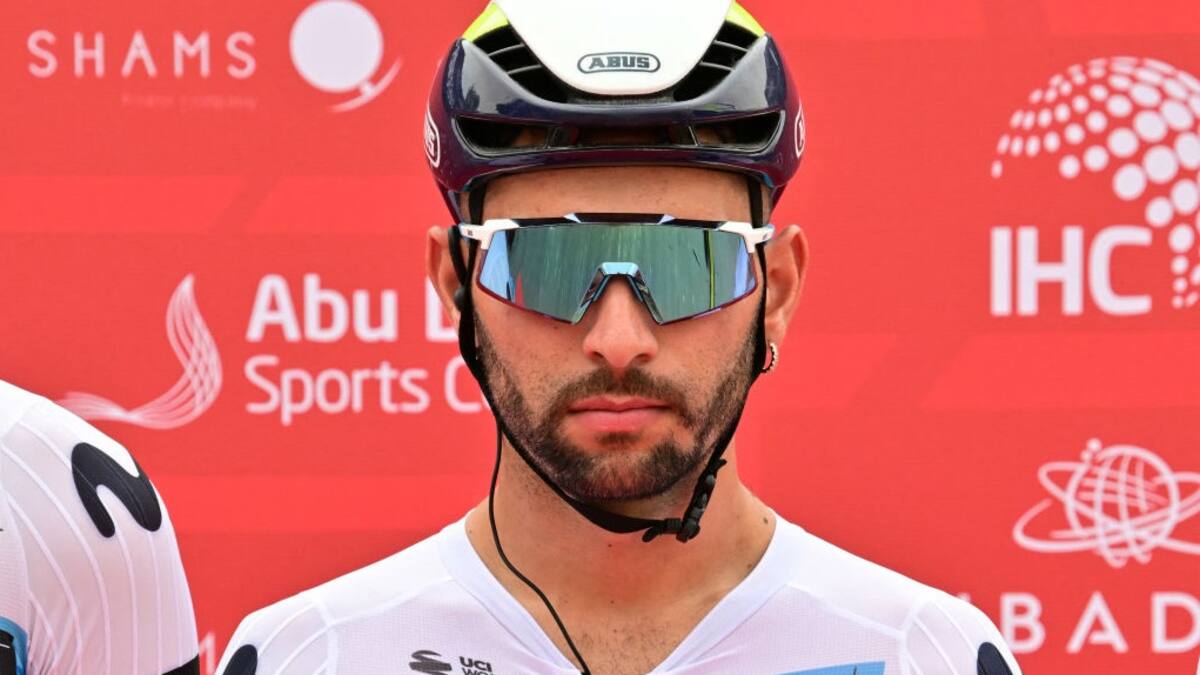 Video: Fernando Gaviria sufrió fuerte caída en la quinta etapa del UAE Tour