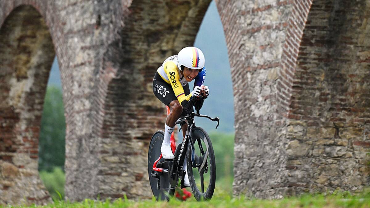 Clasificaciones del Giro de Italia 2025: Así quedó Egan Bernal tras sufrir caída en la contrarreloj