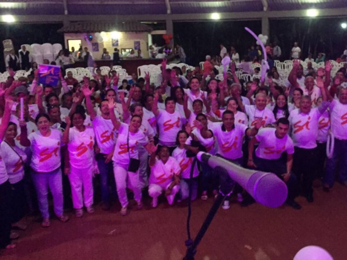 Cambio Radical cerró su campaña por el Sí