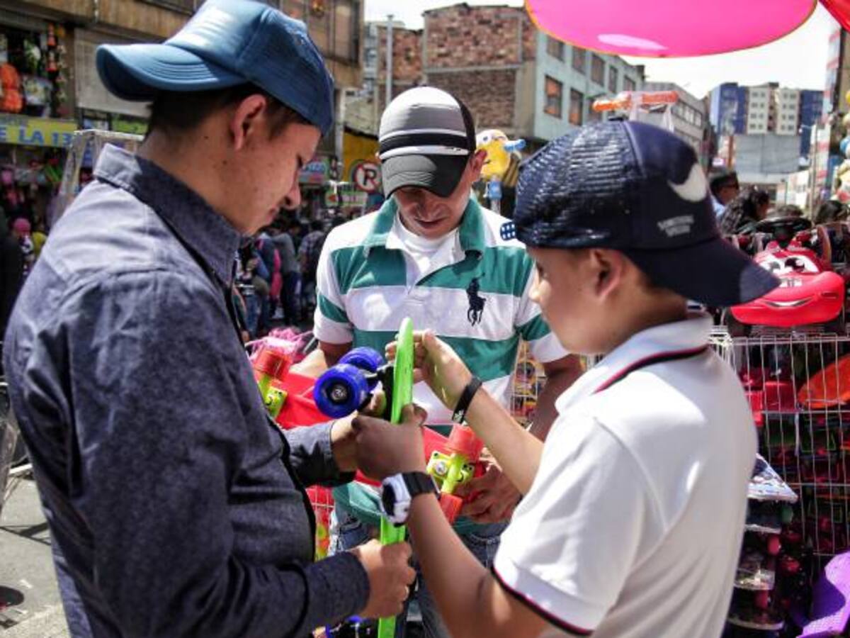 Pequeños comerciantes venden sus negocios porque no pueden atenderlos