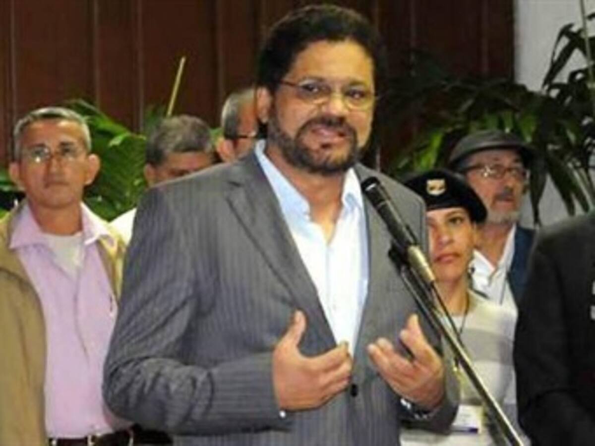 Zuluaga "está ensillando antes de traer las bestias”: Farc