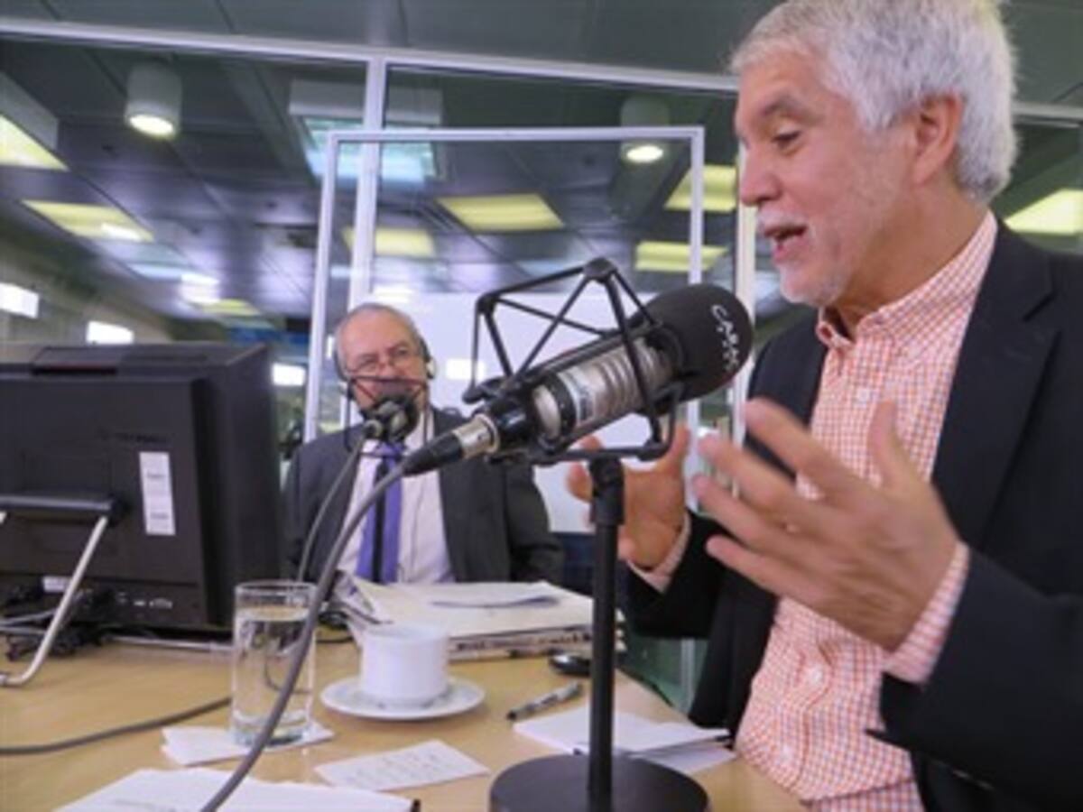 La gente vive con miedo: Enrique Peñalosa