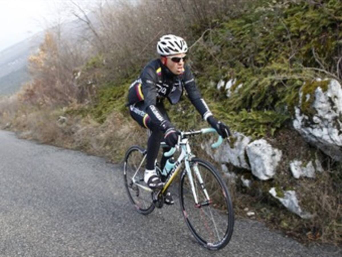 Róbinson Chalapud buscó la cuarta etapa del Giro, pero Enrico Battaglin fue quien venció