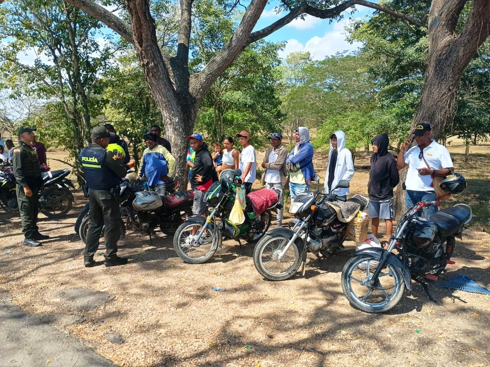 Policía Nacional refuerza la seguridad de motociclistas en la Ruta 2515