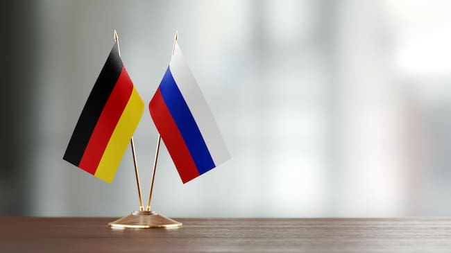 Banderas Alemania y Rusia. Foto: Getty Images