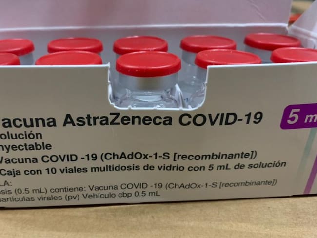 326.400 dosis de la vacuna de AstraZeneca arribaron al país
