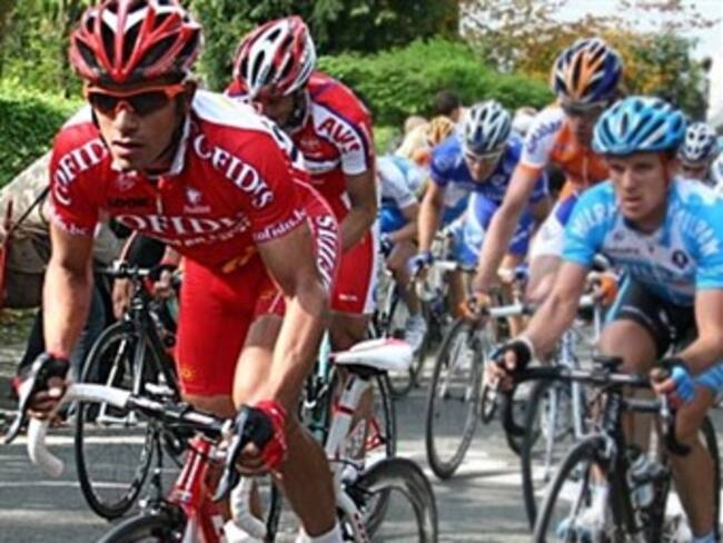 Leonardo Duque llegó en la casilla 16 en segunda etapa del Giro
