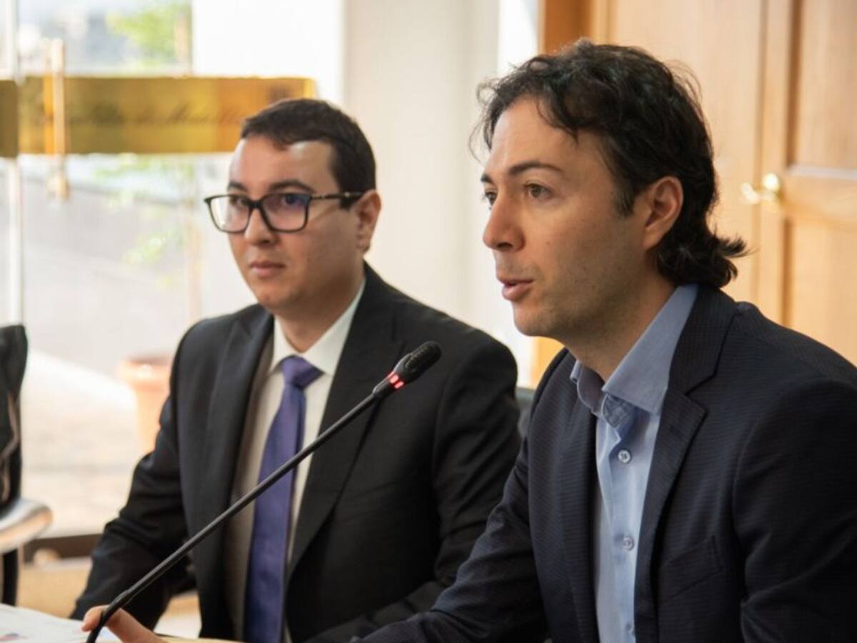 Unánimemente, eligen a candidato de Quintero como director del Área Metro