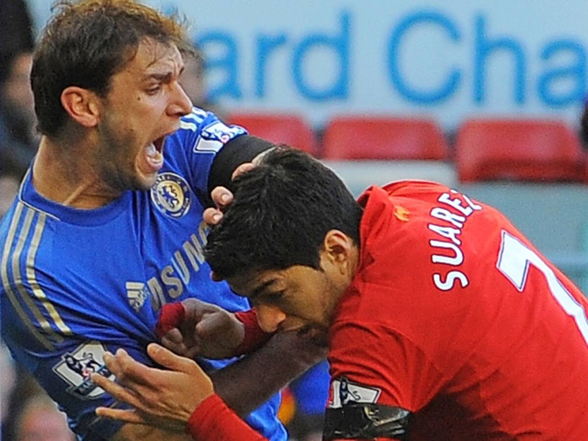 La 'Ley Suárez', una disposición contra los "caníbales del fútbol"