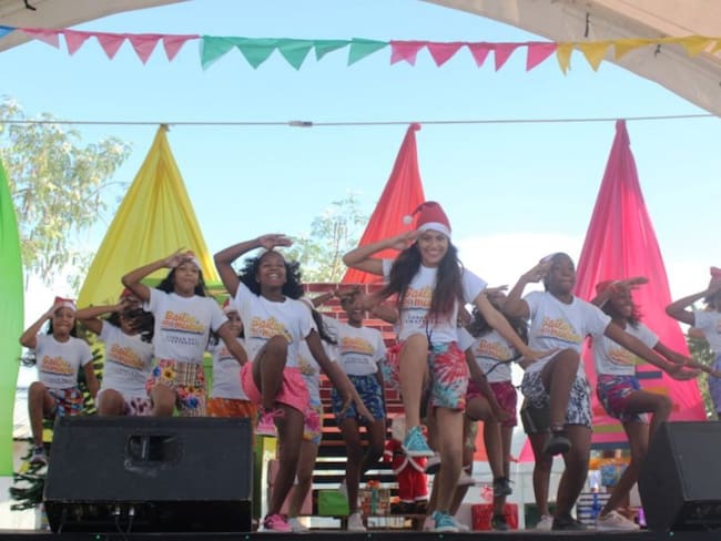 Ciudad del Bicentenario en Cartagena finaliza el año con un show de Navidad