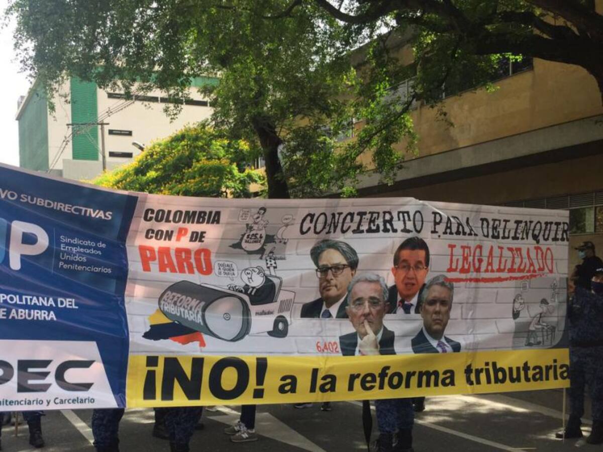 Policía de Medellín dice que el Esmad actuará solo si hay "vandalismo"