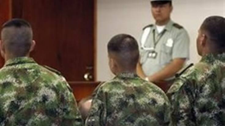 Destituyen a 12 militares por falso positivo