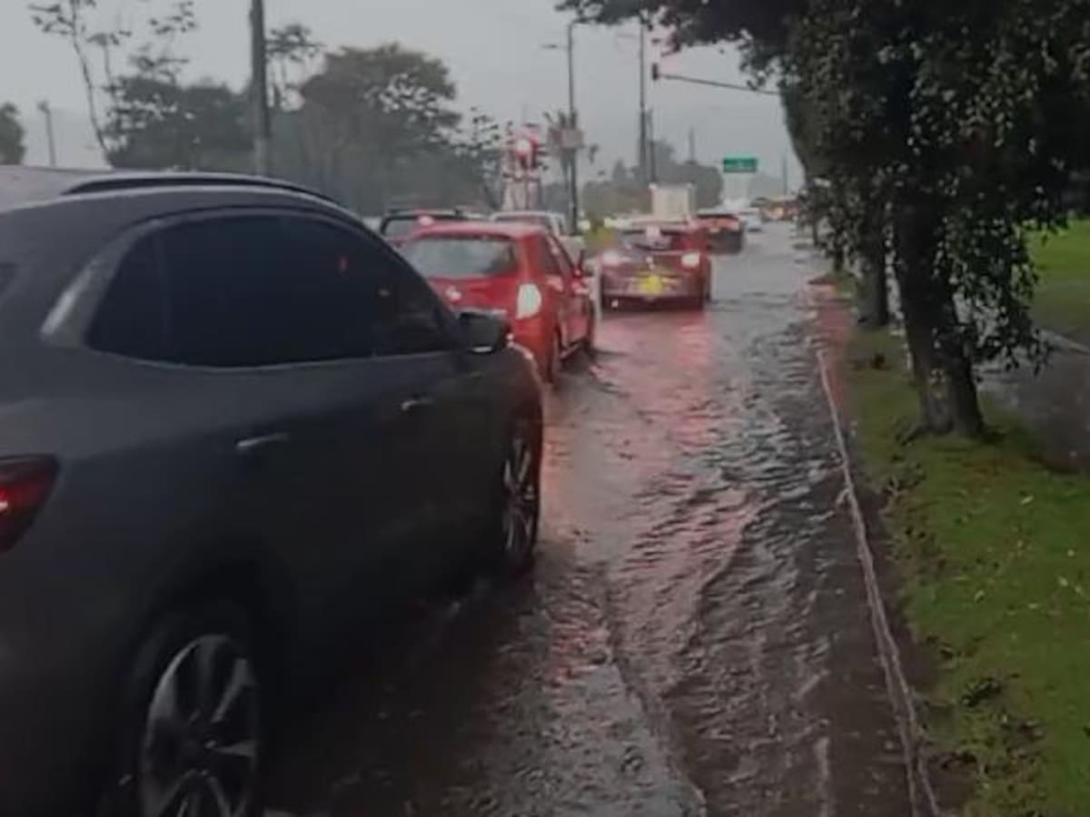 ANI explicó como se esta atendiendo la emergencia registrada en la AutoNorte de Bogotá