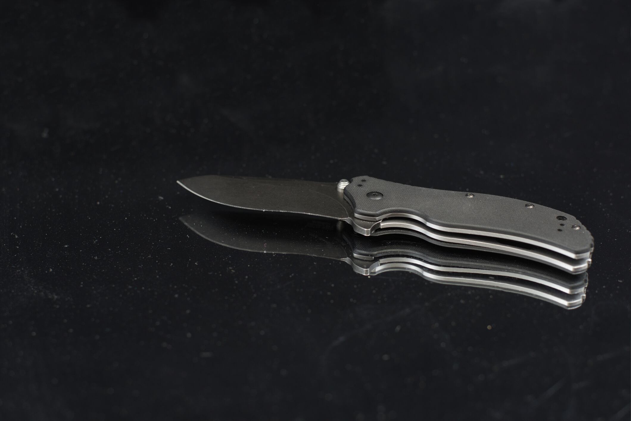 Tactical military knife