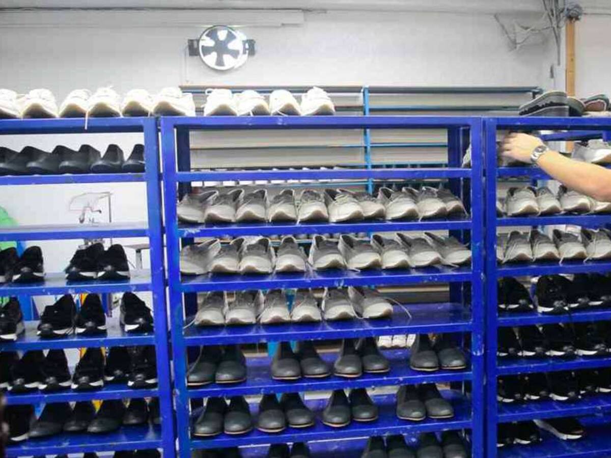 Buscan más de 800 personas para trabajar luego de la reapertura de la frontera
