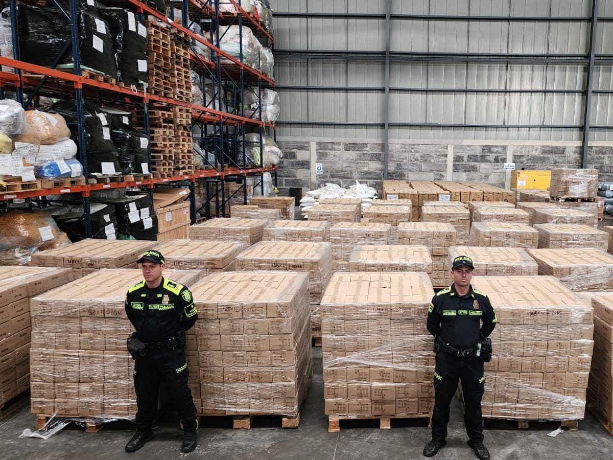 Incautan mercancía de contrabando en vías del Valle, valorada en más de $140 millones