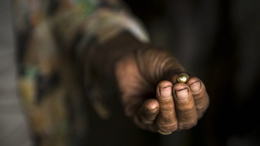 Informe que revela debilidades de la minería de oro en Colombia y que la hace vulnerable a actividades ilícitas y criminales . Foto: Getty Images