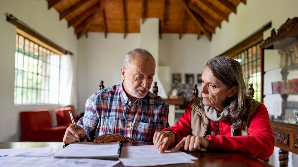 Tres formas de pensionarse en Colpensiones sin las semanas completas: Conózcalas y haga cuentas