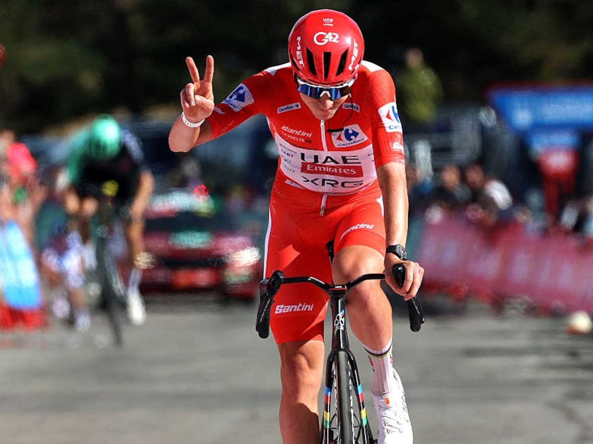 Pogacar, operado con éxito tras abandonar la Vuelta España: no descarta el Mundial de Ciclismo