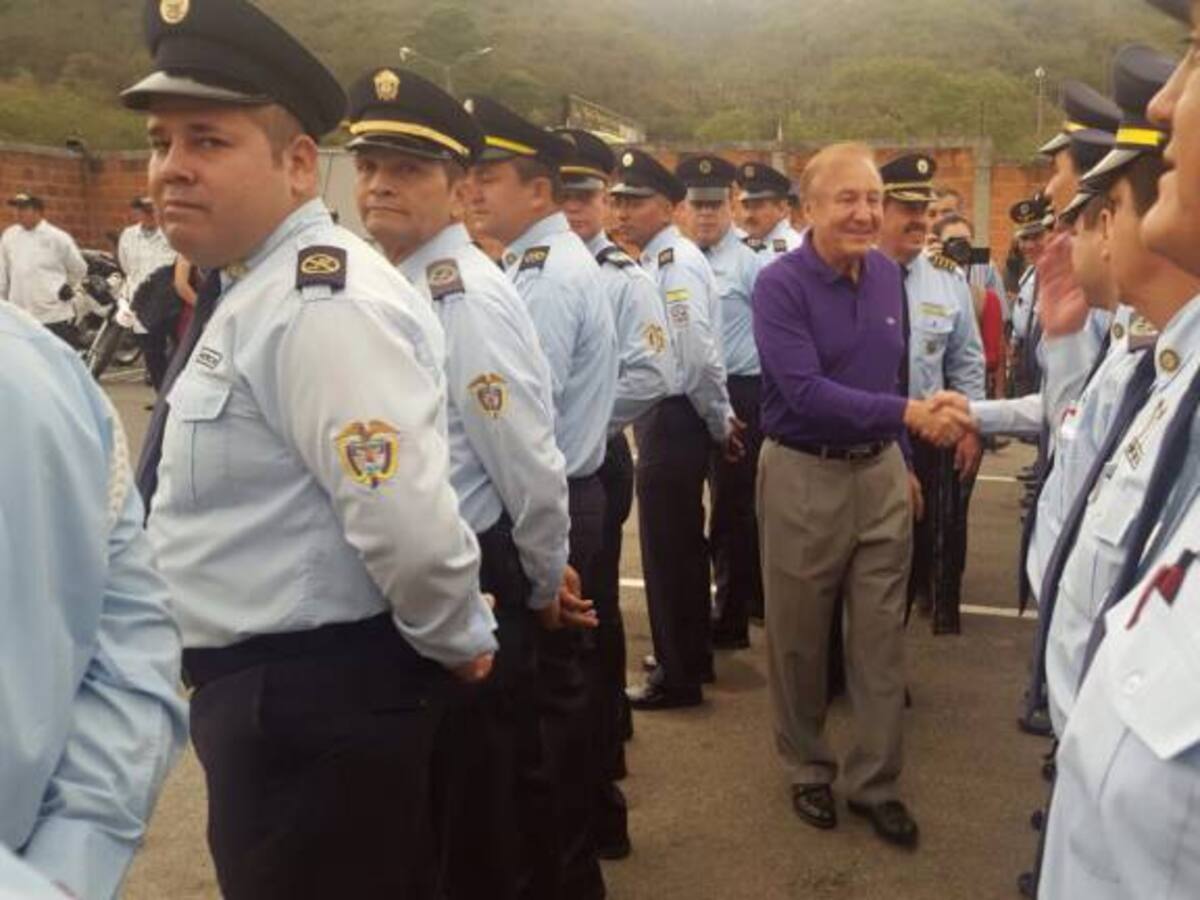 15 de febrero, fecha límite para definir sistema que evite parqueos prohibidos