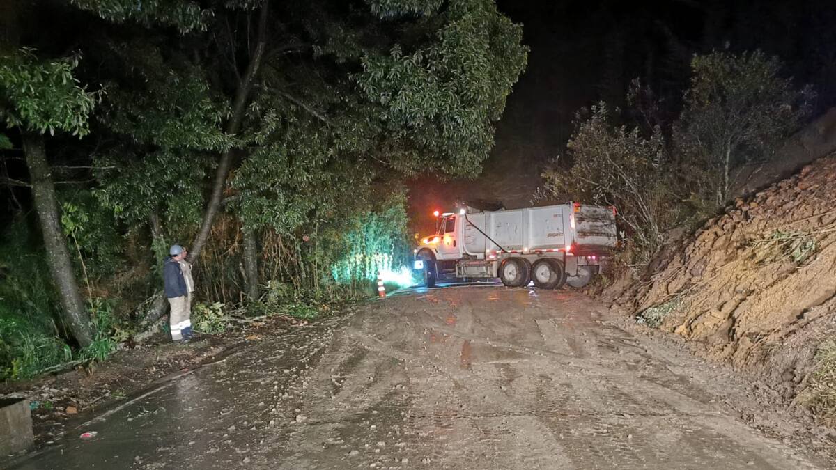 La Unidad de Mantenimiento Vial activó su protocolo de emergencias por lluvias