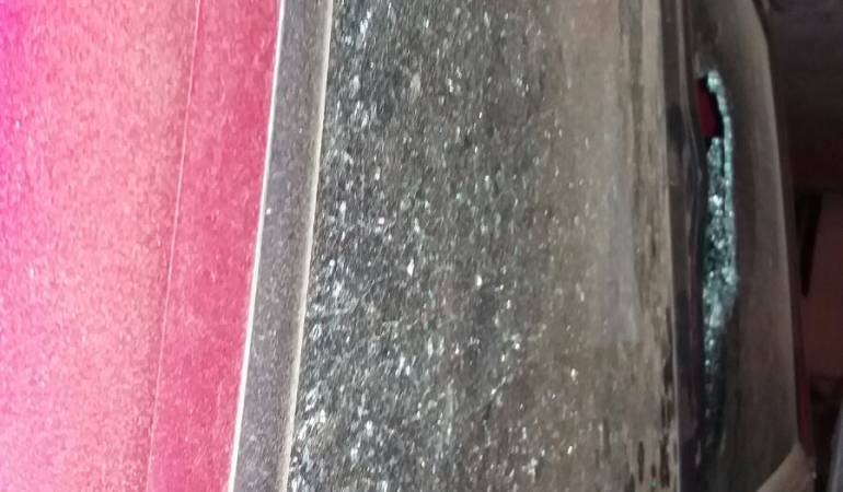 En el vehículo tipo Toyota de placas BXB250 se desplazaban la directora departamental y el director de víctimas de Pereira.