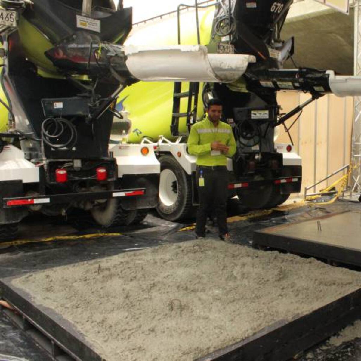 En Fotos: Concreto plástico vs Concreto Autocompactante