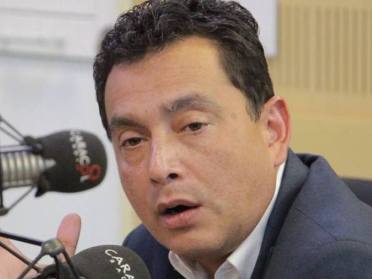 Estamos lejos de ver un efectivo control a las armas en EE.UU.: Libreros