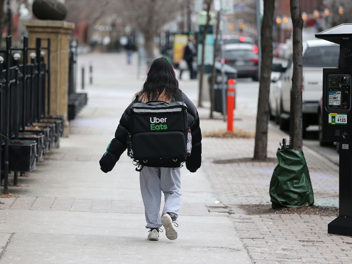 Cannabis a domicilio, Uber Eats hará entregas de la droga en Canadá
